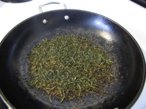 Toasting Japanese Fuji Green Tea
